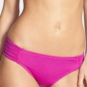 La Blanca | NWOT Pink Swimsuit Top